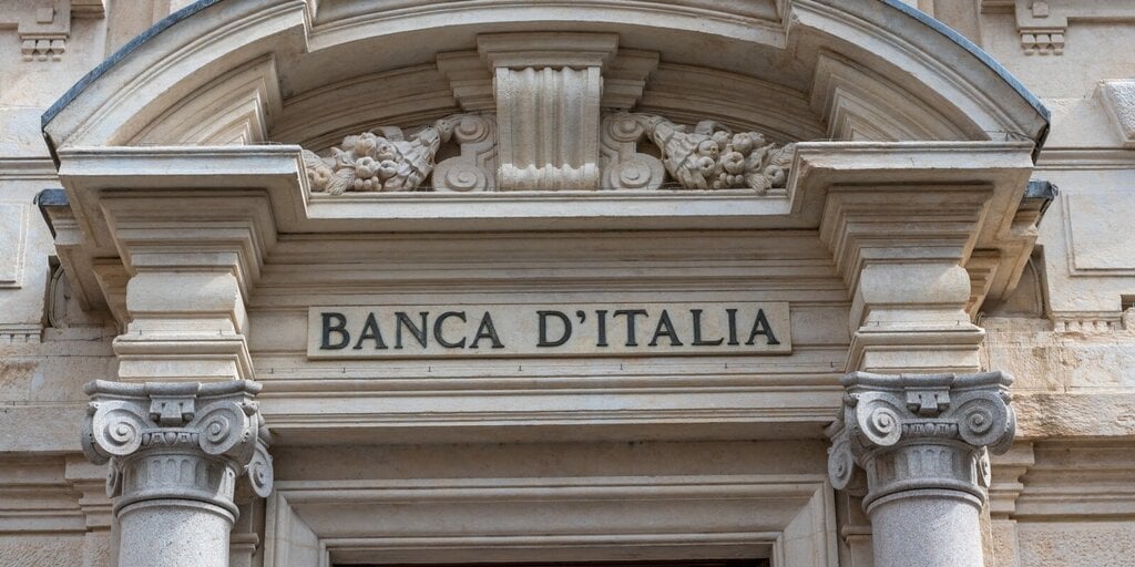 Bank of Italy Warns of Systemic Crypto Risks, Concentration of Power Under Trump