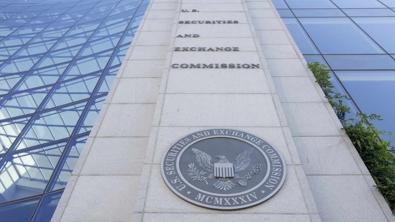 SEC Chair Drives Urgent Push to Implement Crypto Priorities and Overhaul IPO Rules